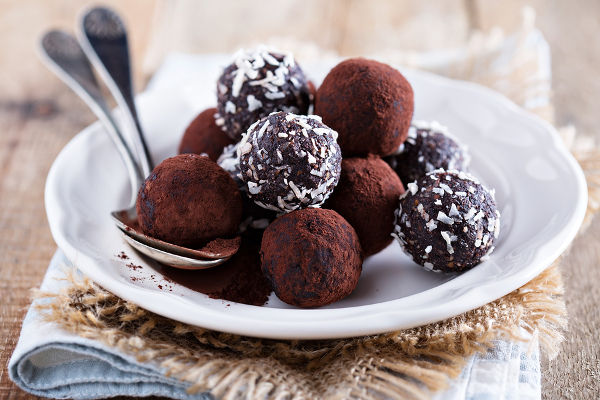 Healthy chocolate truffles with nuts and dates