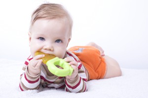 baby chewing teething ring